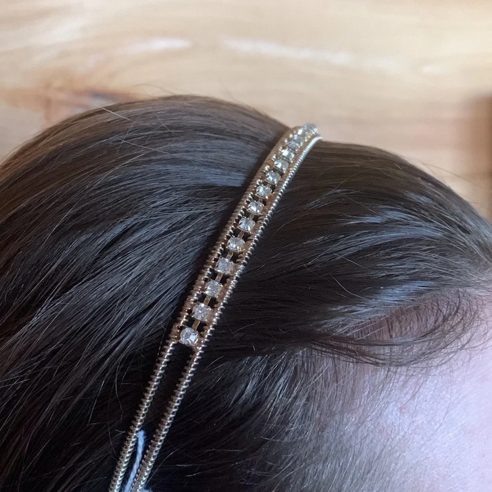 Girl’s rhinestone headband New with tag